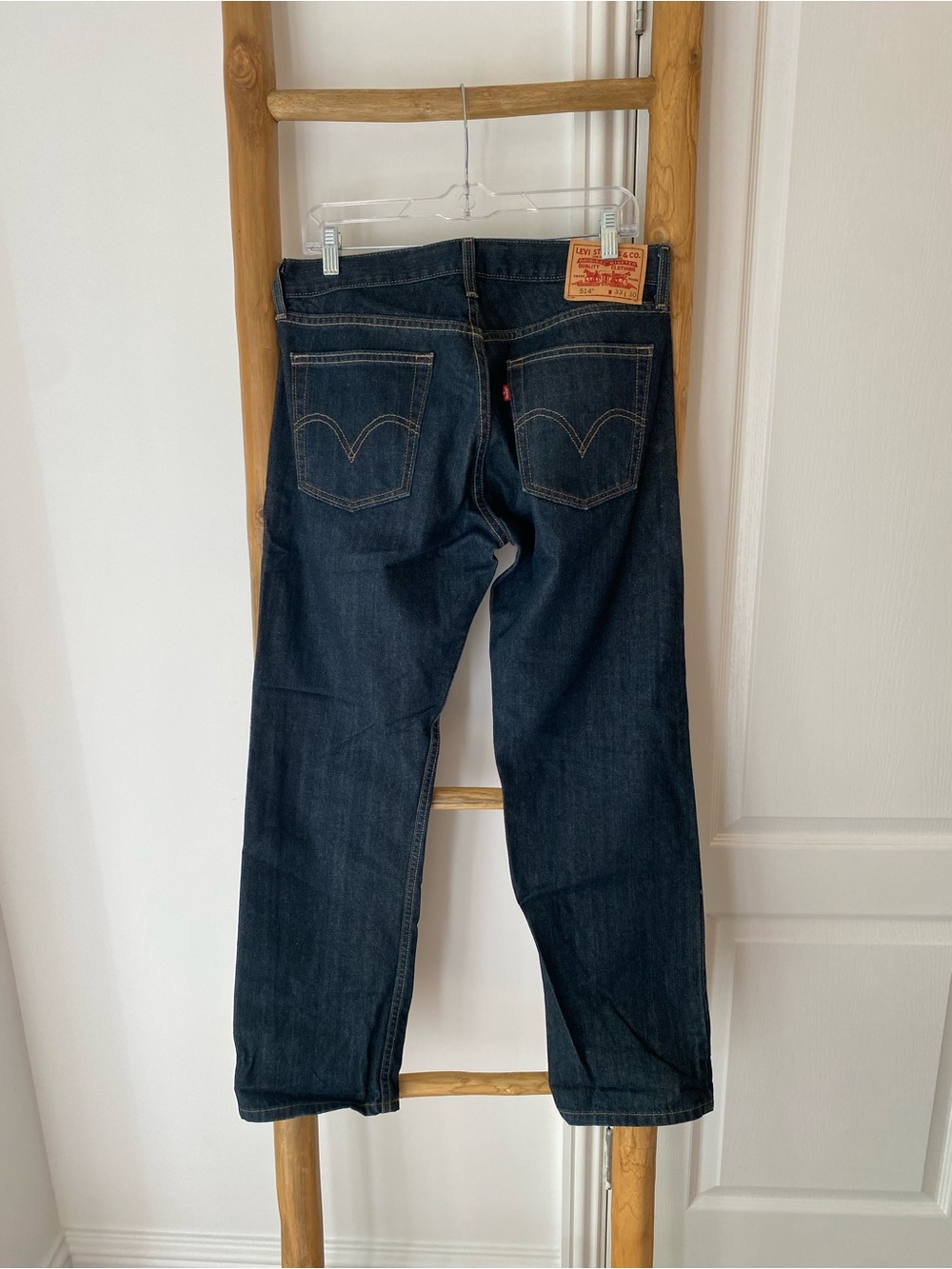 Levi's 514 Jeans Mens 33x30 Slim Straight 100% Cotton Dark Denim Blue Wash